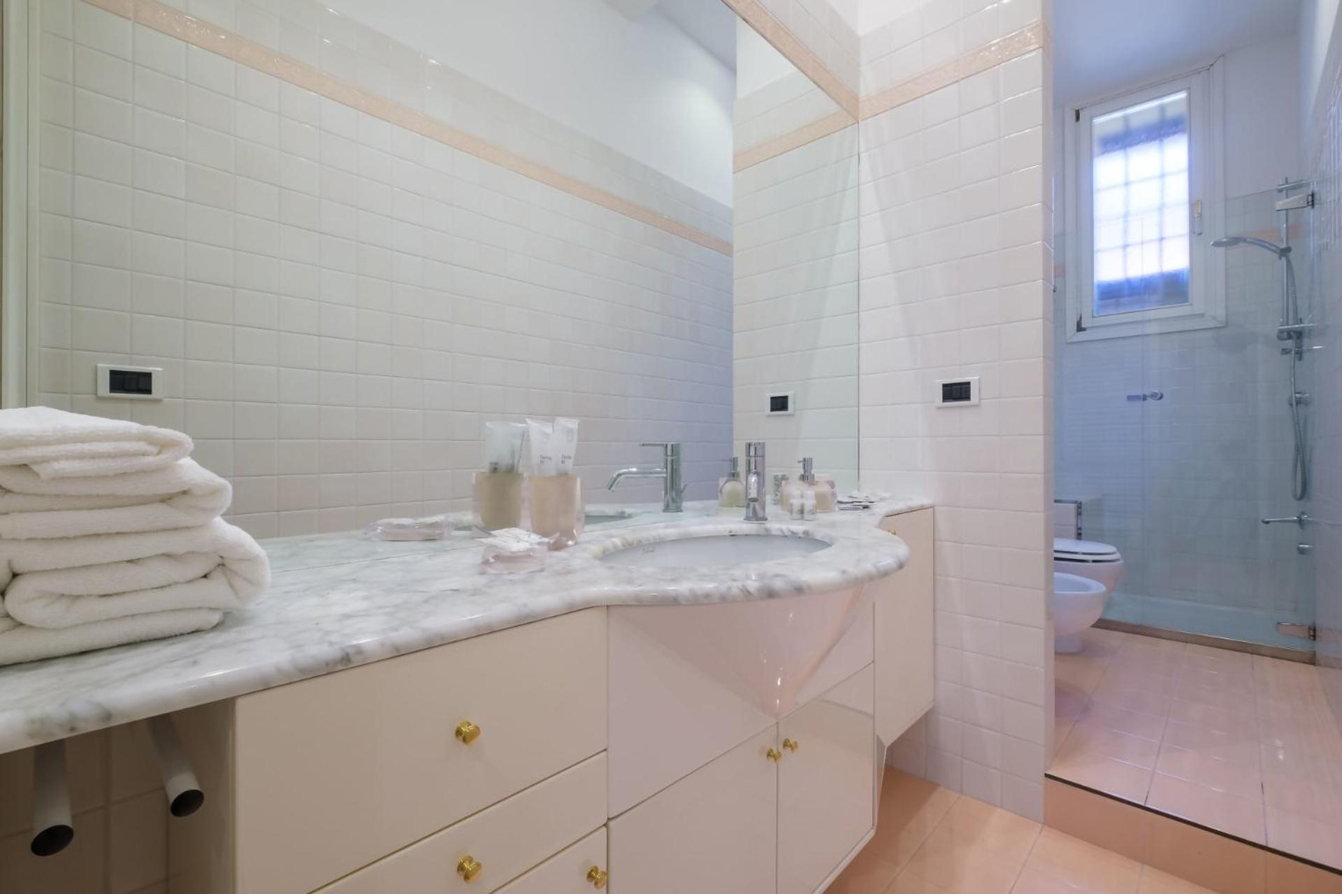 ボローニャResidenza Bellavista Design E Vista Mozzafiatoアパートメント エクステリア 写真